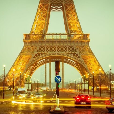Governo parisiense suspende o maior evento de Natal em Paris